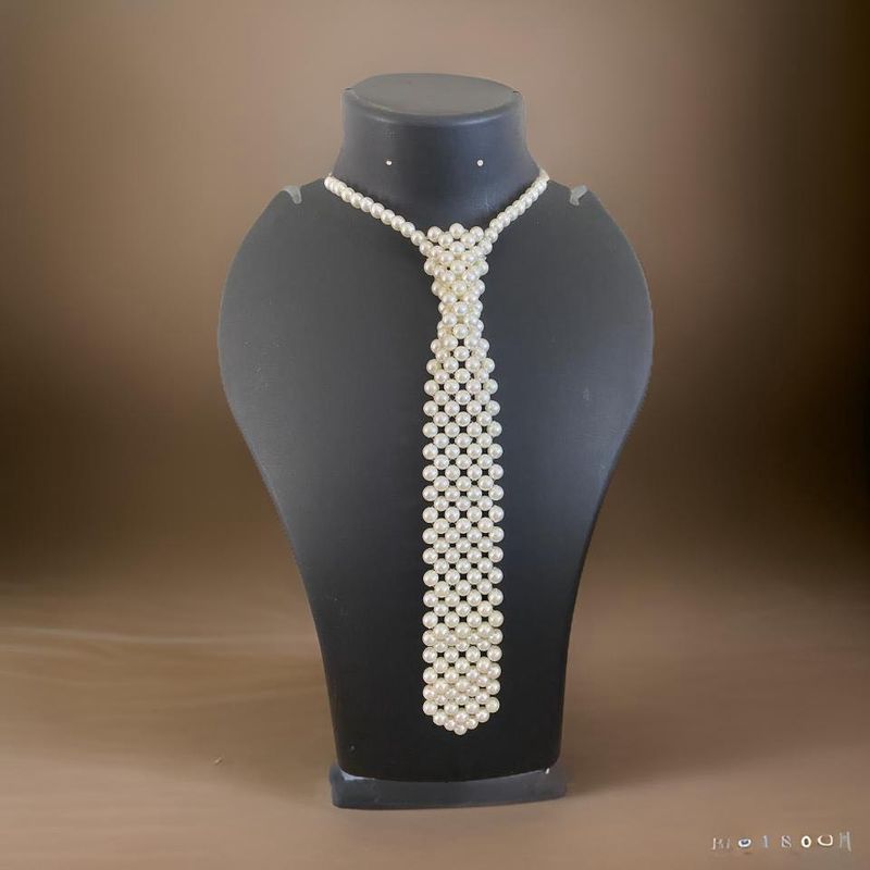 White Pearl Men And Women Tie