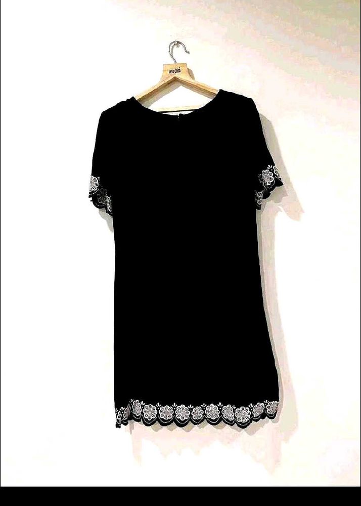 H&amp;M Scallop Dress