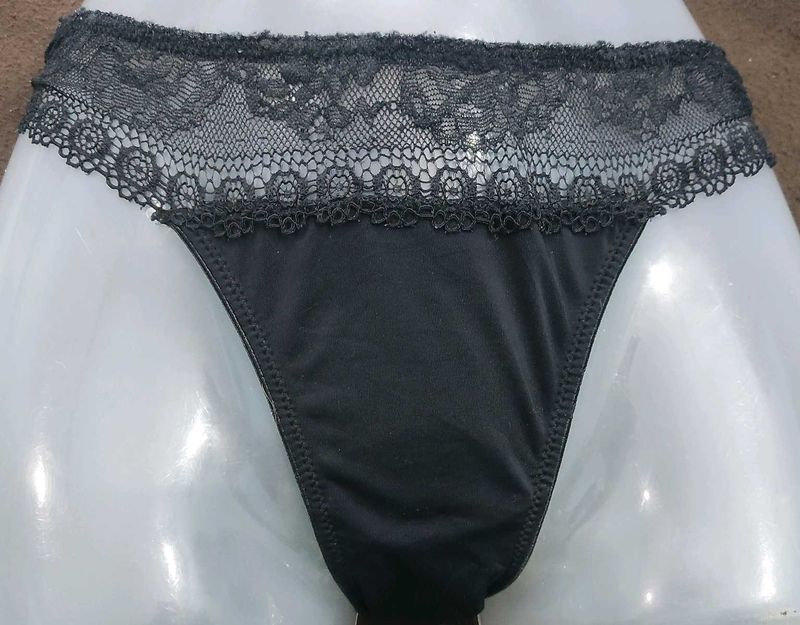 Lace Trim Thong 🔥