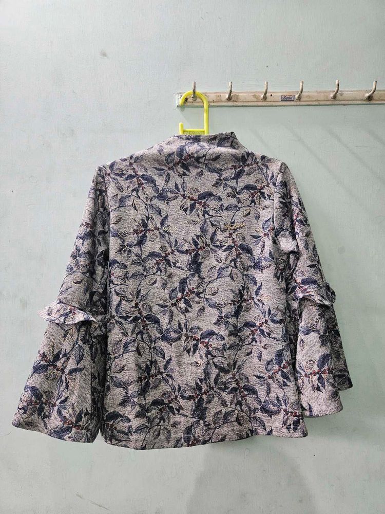 Floral Print Ruffle Sleeve Top
