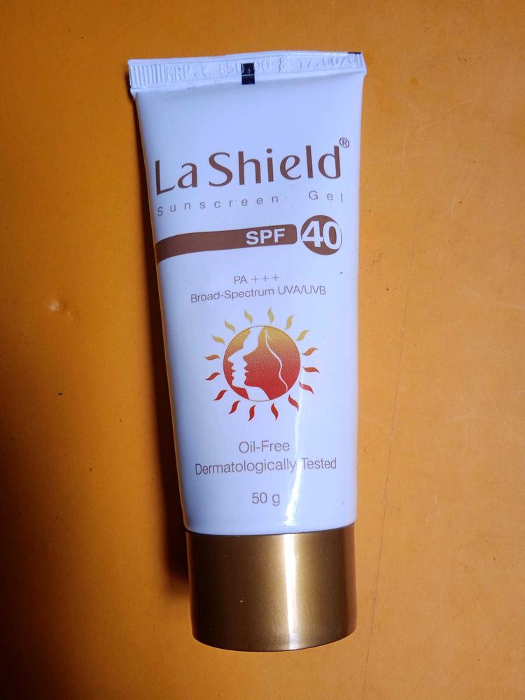 La Shield Sunscreen SPF 40