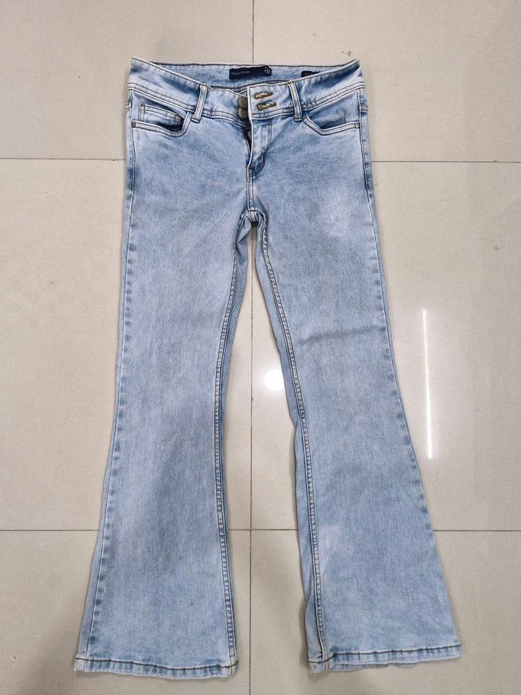 Y2K Light Wash Low Waisted Jeans