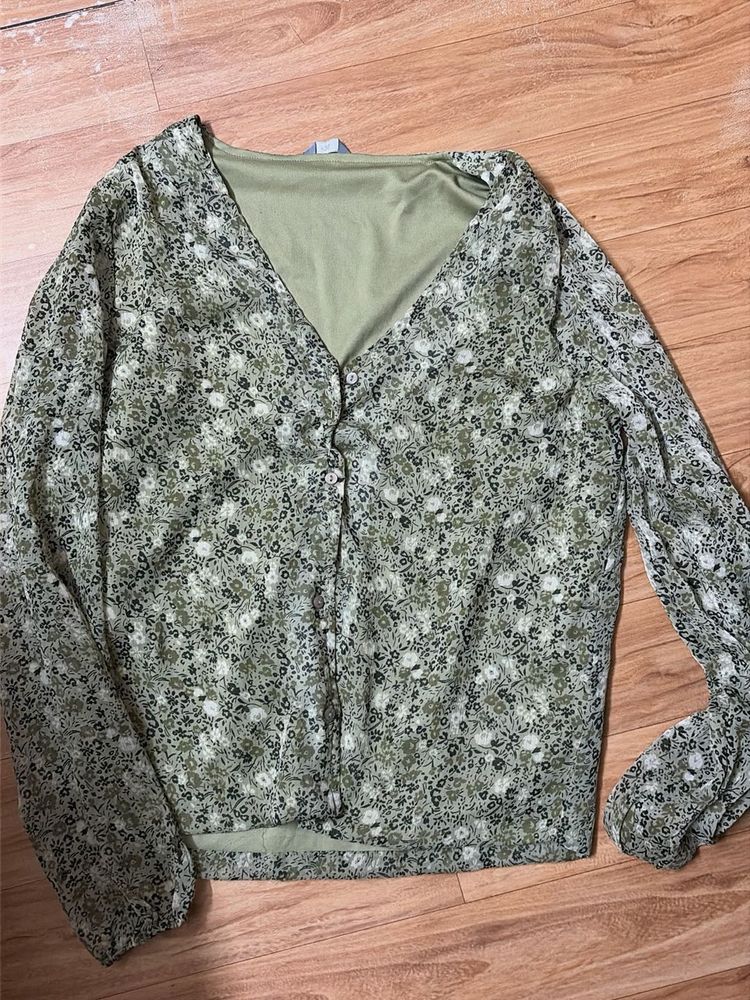 Floral Print Button-Down Top