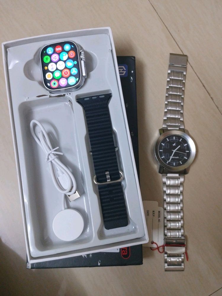 Apple I Watch+ Fastrack Combo