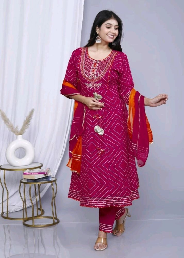 Kurta Pant With Duppata Combo