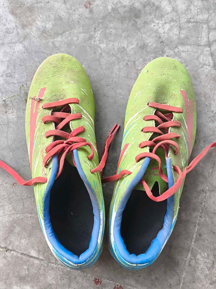 Used Lime Green Sports Shoes