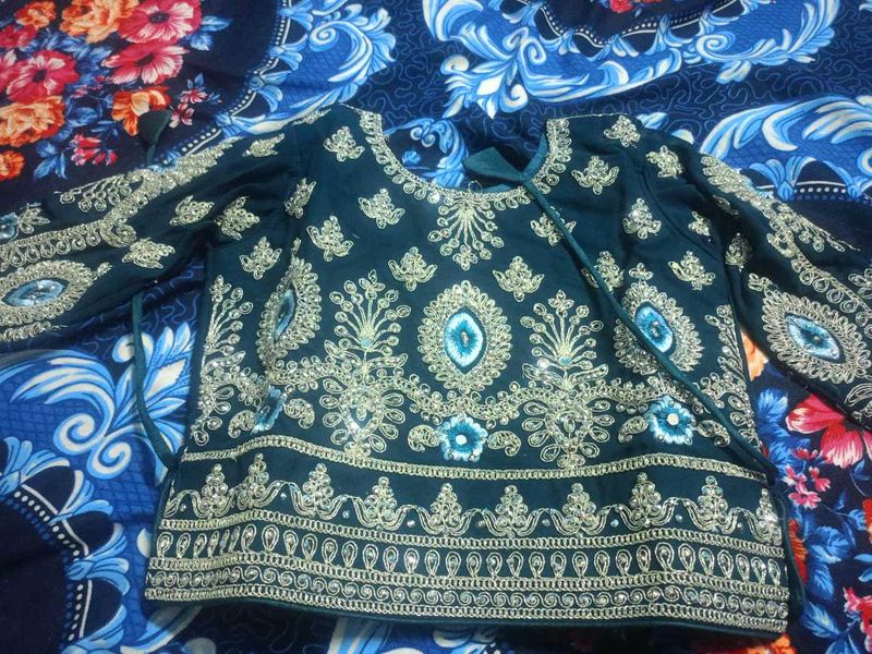 Elegant Embroidered Kurti