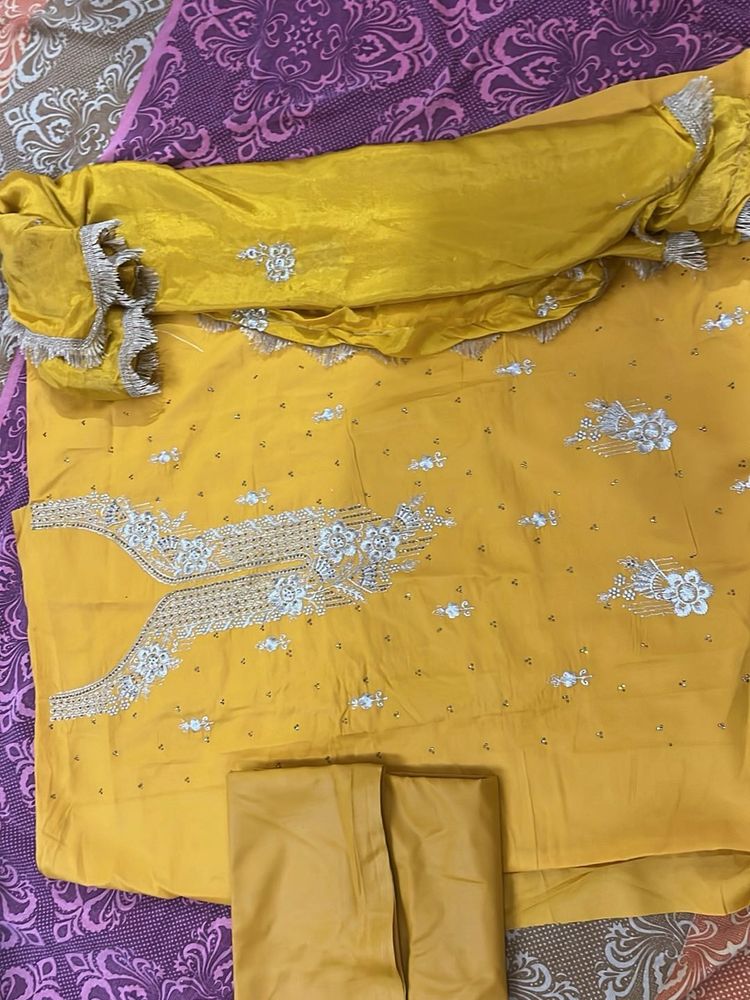 Elegant Mustard Kurta Set