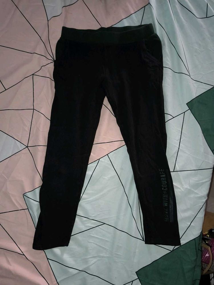 Black Athletic Leggings
