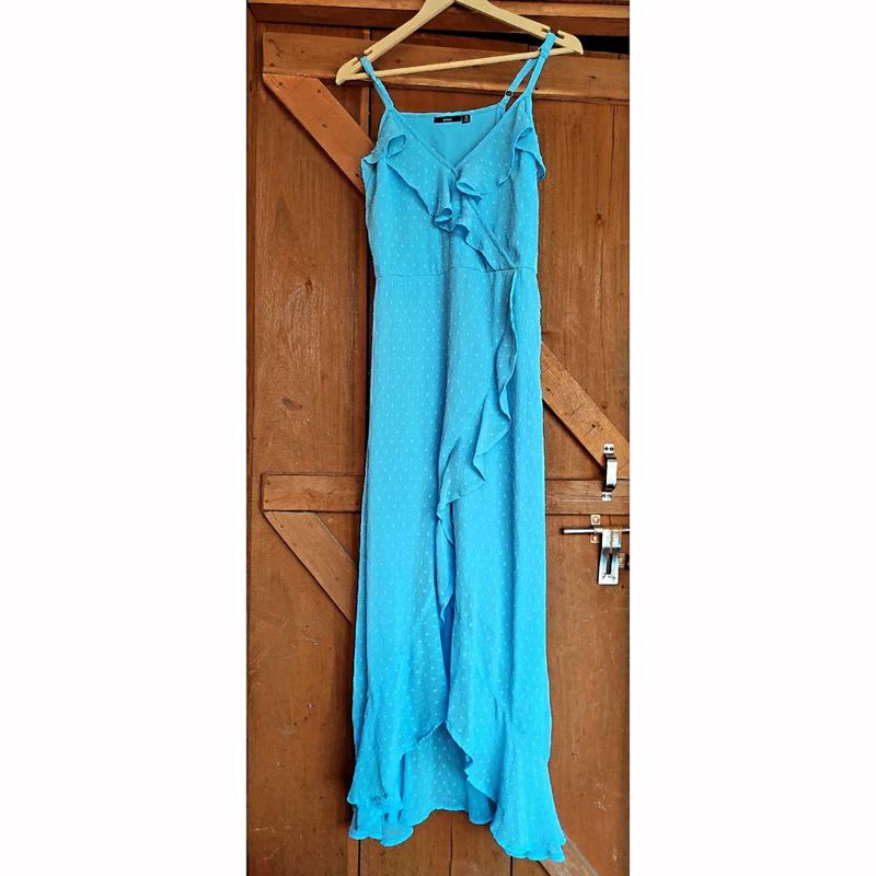 💙Beautiful blue Flowy Dress💙