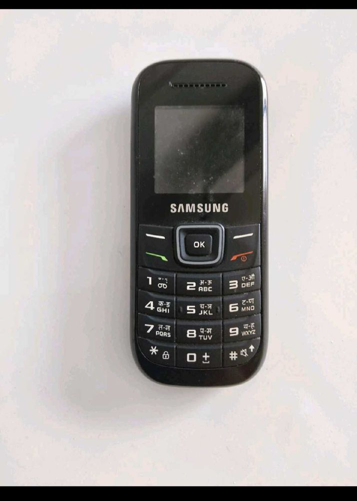 Samsung guru 1200 keypd Phone