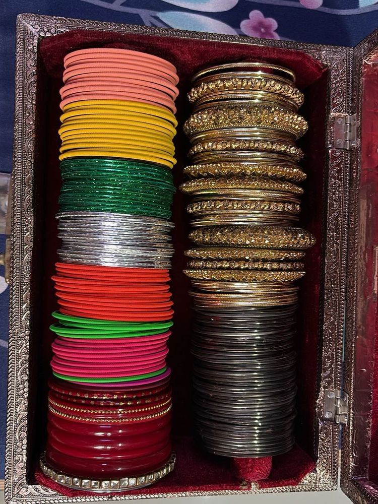 Bangles Set