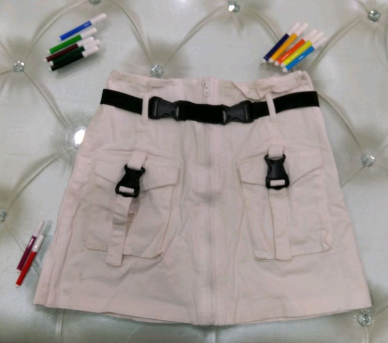 hot white mini skirt