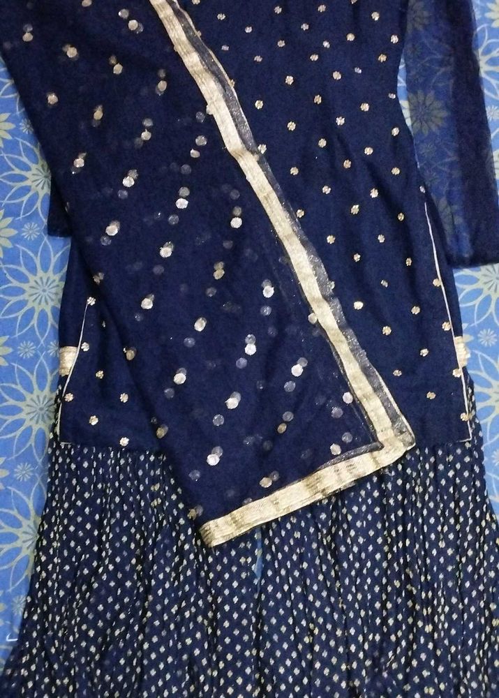 Blue &amp; Gold Embroidered Kurta Set