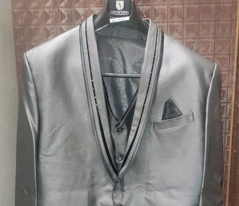 3 Piece Silver Grey Suit - Blazer, Vest, Pant.