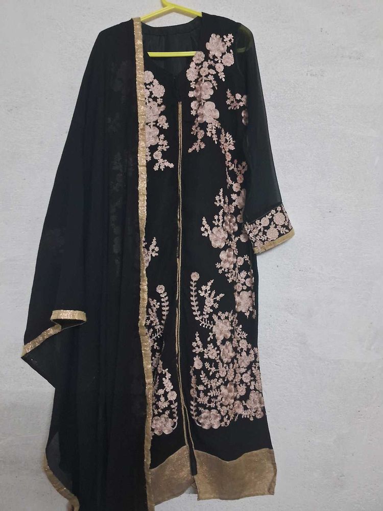 Gorgeous Black Suit Set