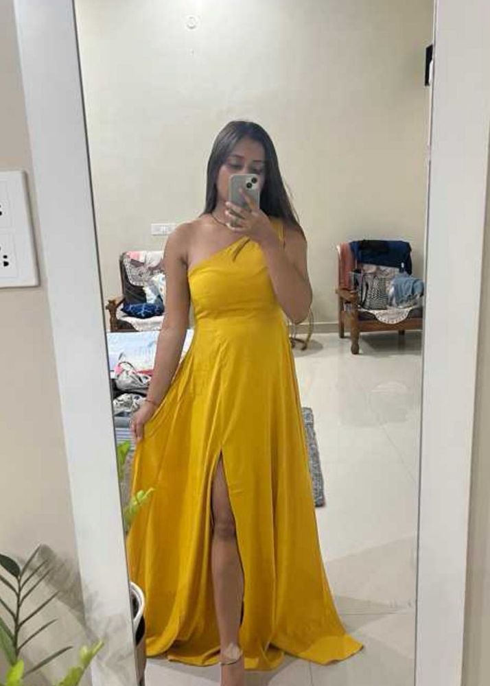 Yellow One-Shoulder Slit Dress