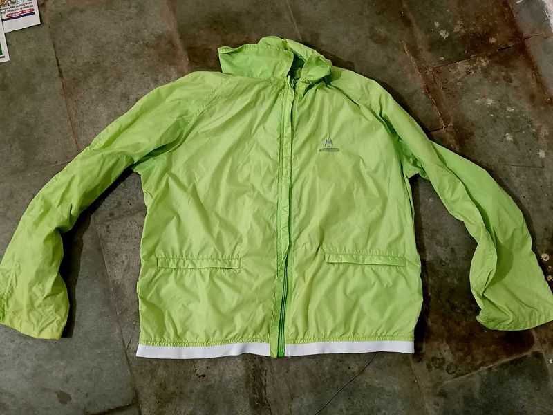 Lightweight Green Windcheater Jacket | Size M |