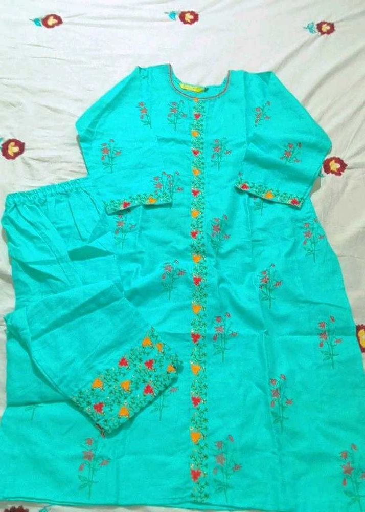 Embroidered Kurta Set