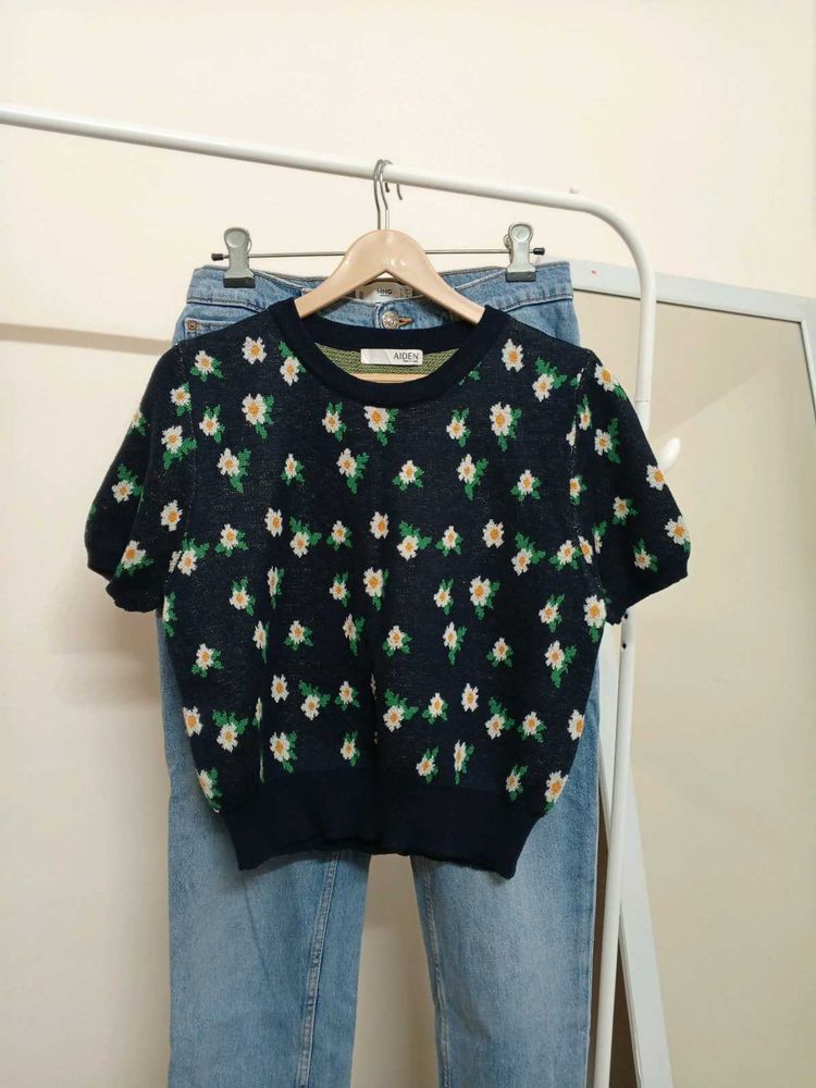 Floral Knit Top