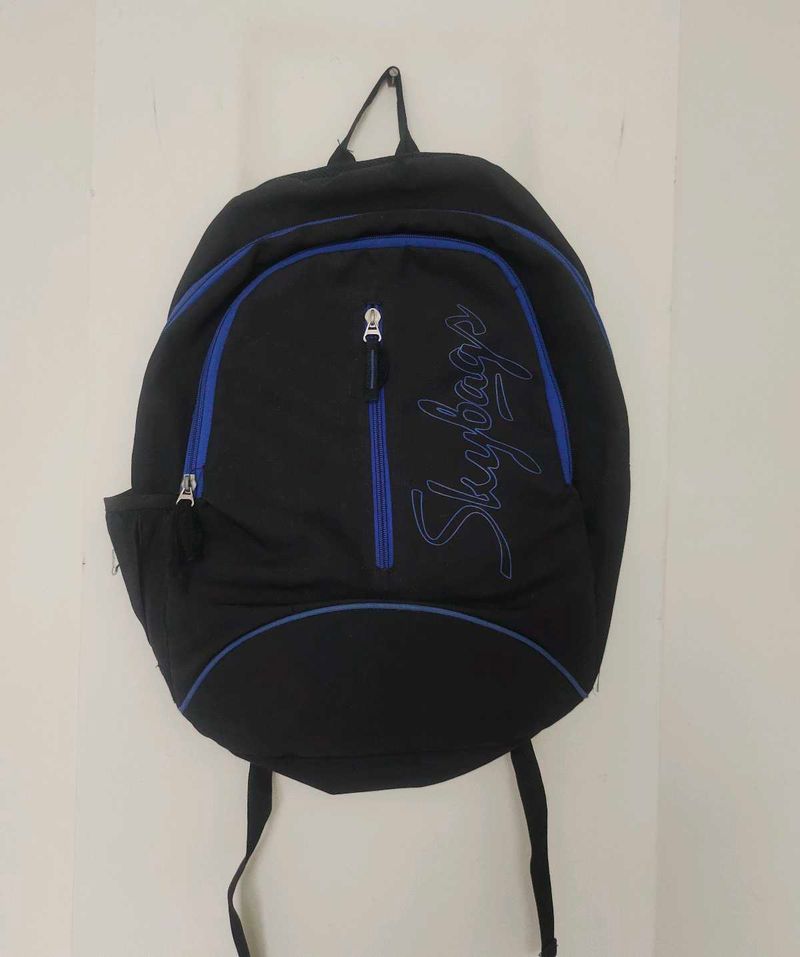 SKYBAGS  Backpack 🎒