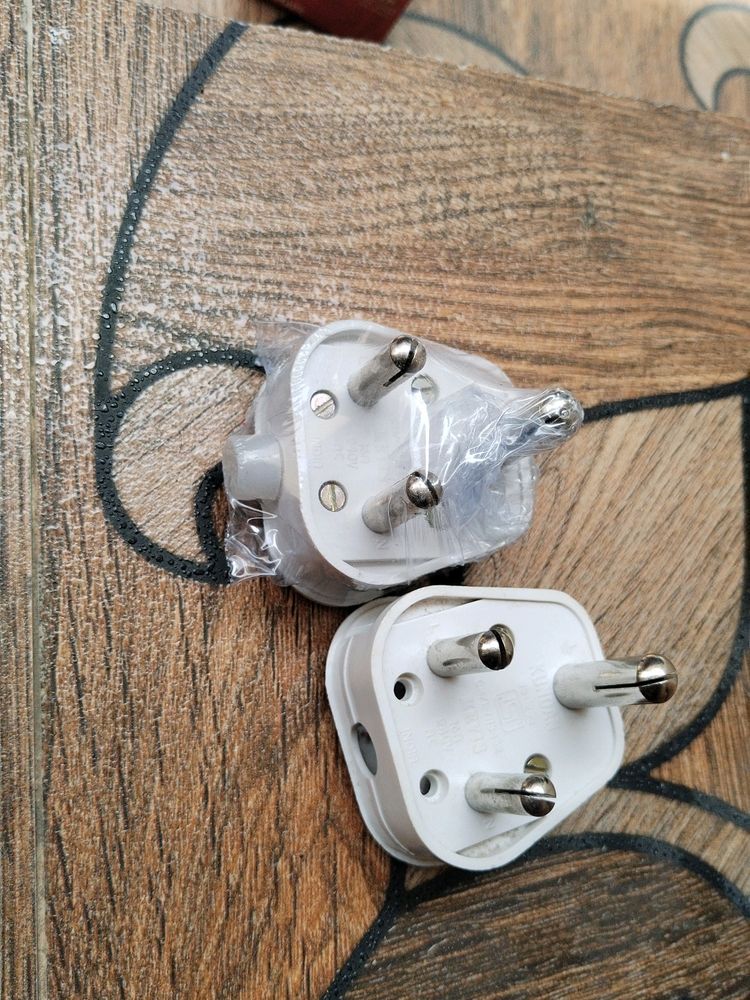 Capsule 3pin Top 16A 240V AC Only