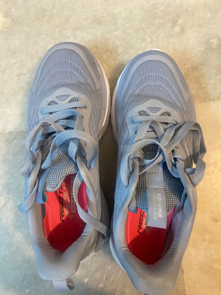 Red Tape Sports Shoes