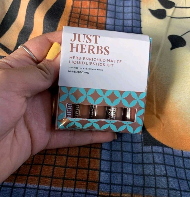 Just Herbs Liquid Lipstick Kit