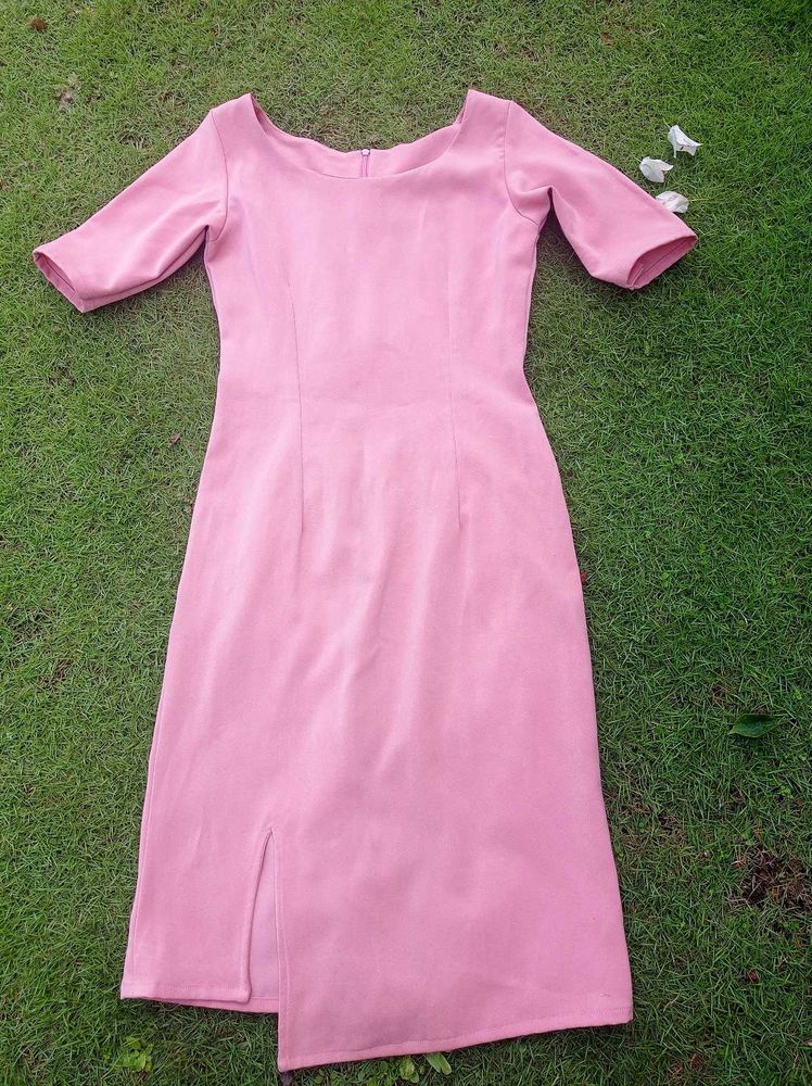 Chic Pink Midi Dress