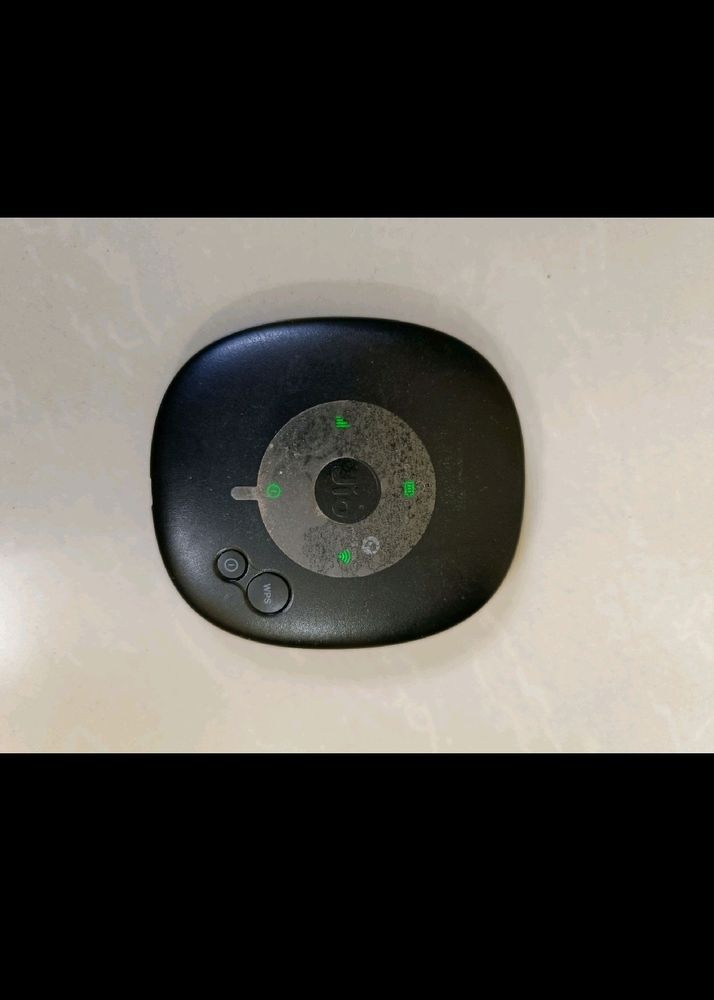 Jio 4 Portable Hotspot