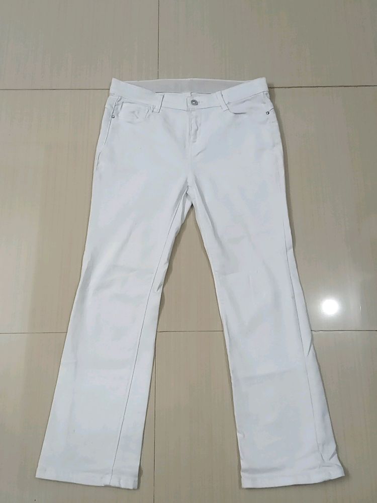 White Jeans