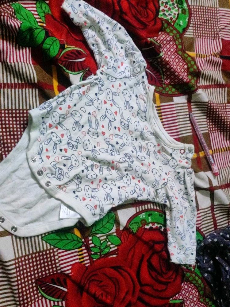 Cute Bunny Print Baby Bodysuit