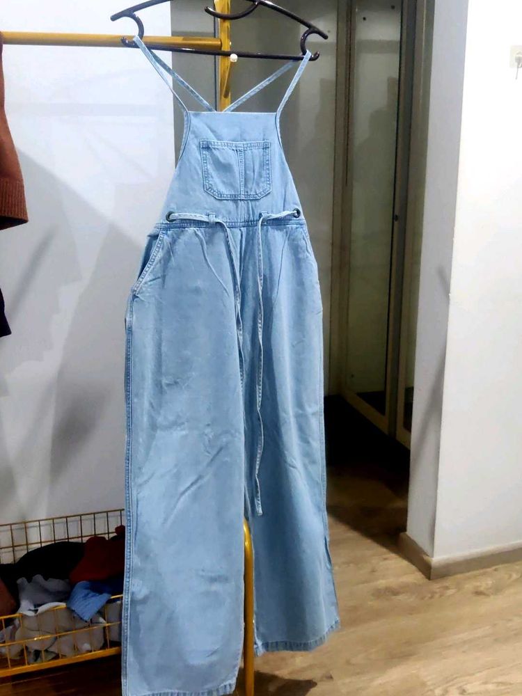Denim Overalls - Casual Chic Style
