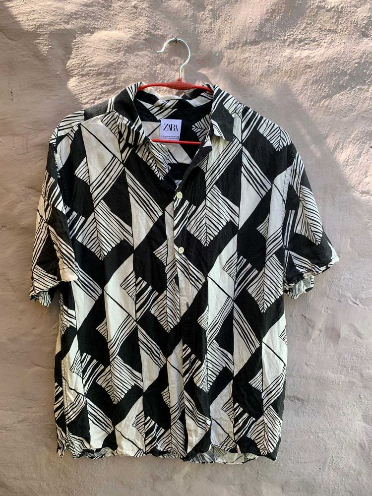 Zara Geometric orignal Print Shirt