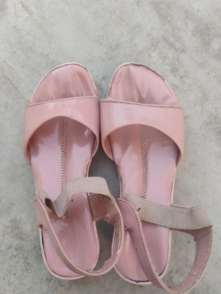 Sandal 👡 In Only 200 Rupees