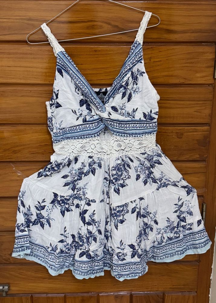 Floral Mini Sundress🦋🤍🐬