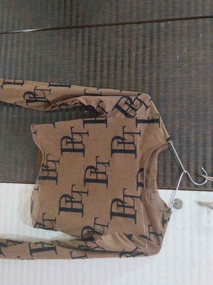 Stylish Patterned Top