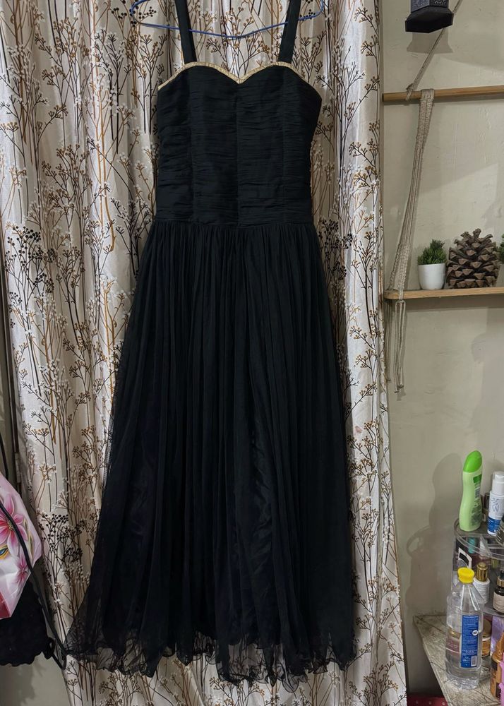 Elegant Black Dress