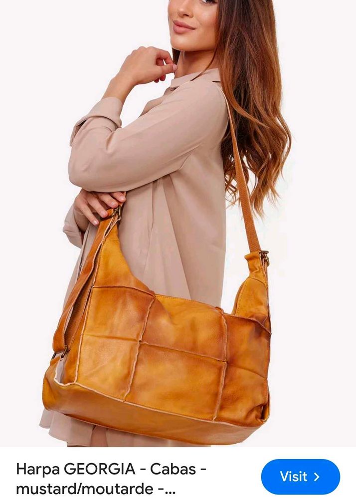 Harpa Shoulder Bag
