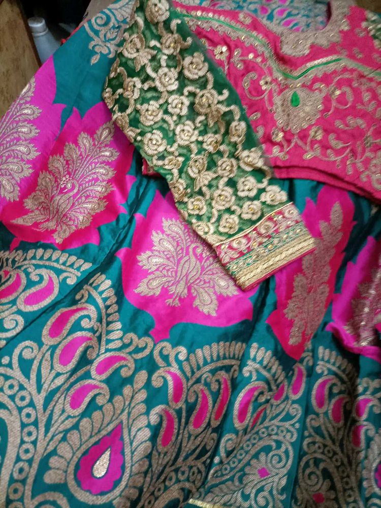 New Unused Designer 3 Piece Lahanga Choli