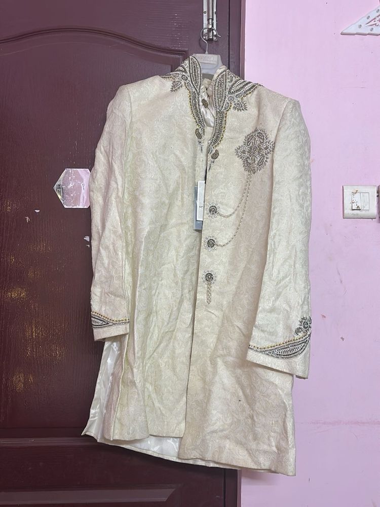 Elegant Sherwani Suit