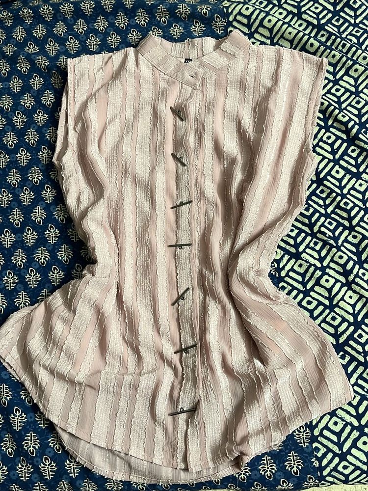Gorgeous Peachy Pink Top