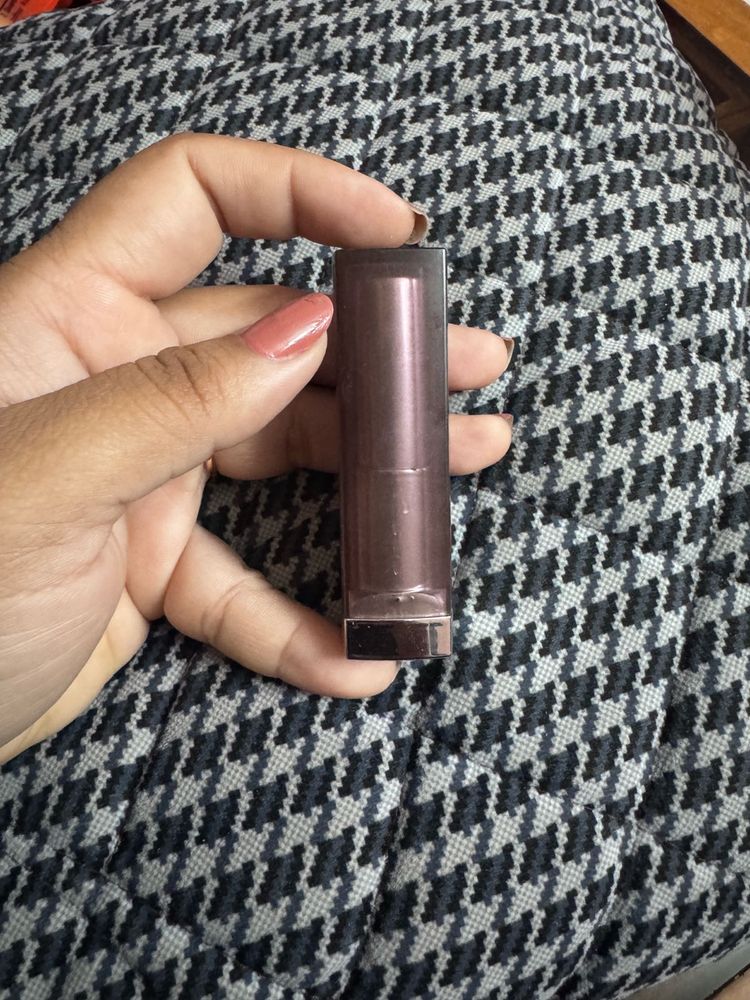 Maybelline - Mesmerizing Magenta