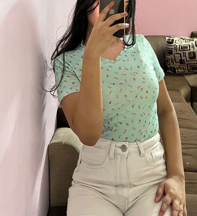 Soft Girl Floral Rib Tee 🌸