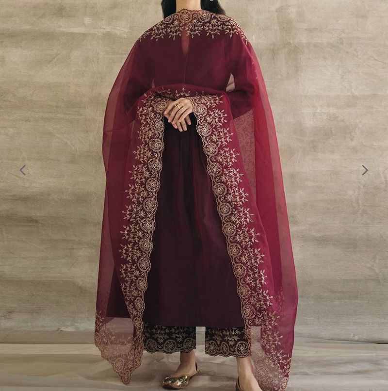 Elegant Maroon Kurta Set