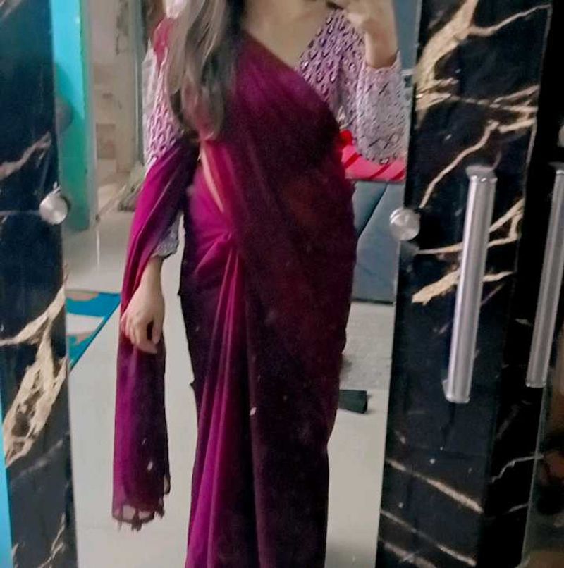 Saree With Ready Blouse