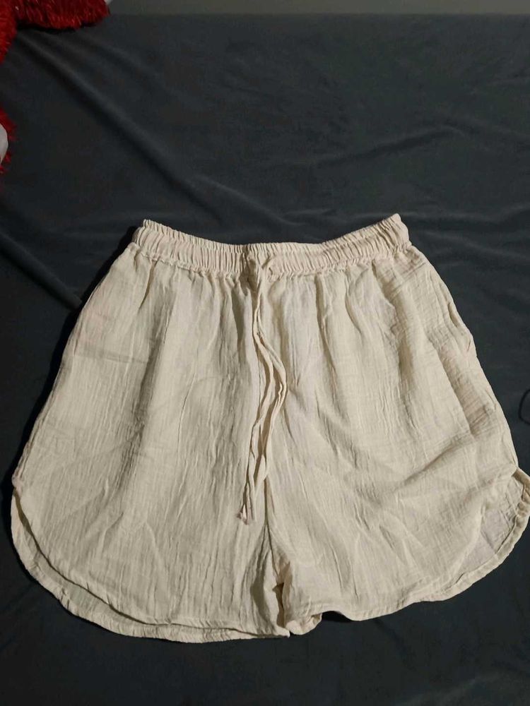 Trendy Shorts