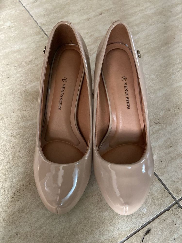 Venus Steps Heels