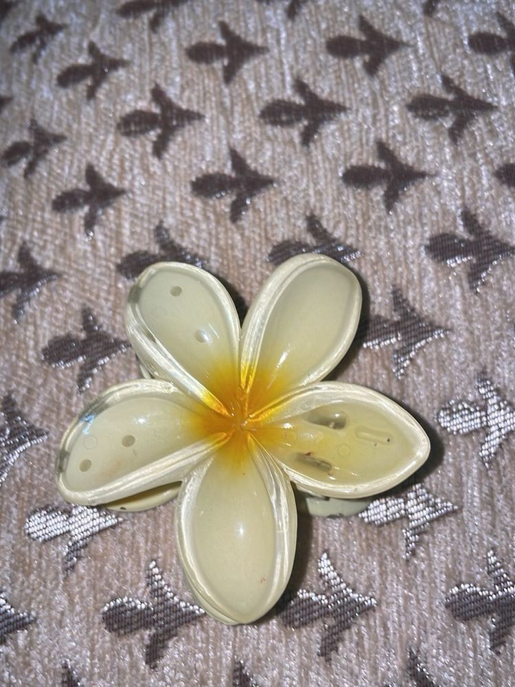Flower Hair Clip