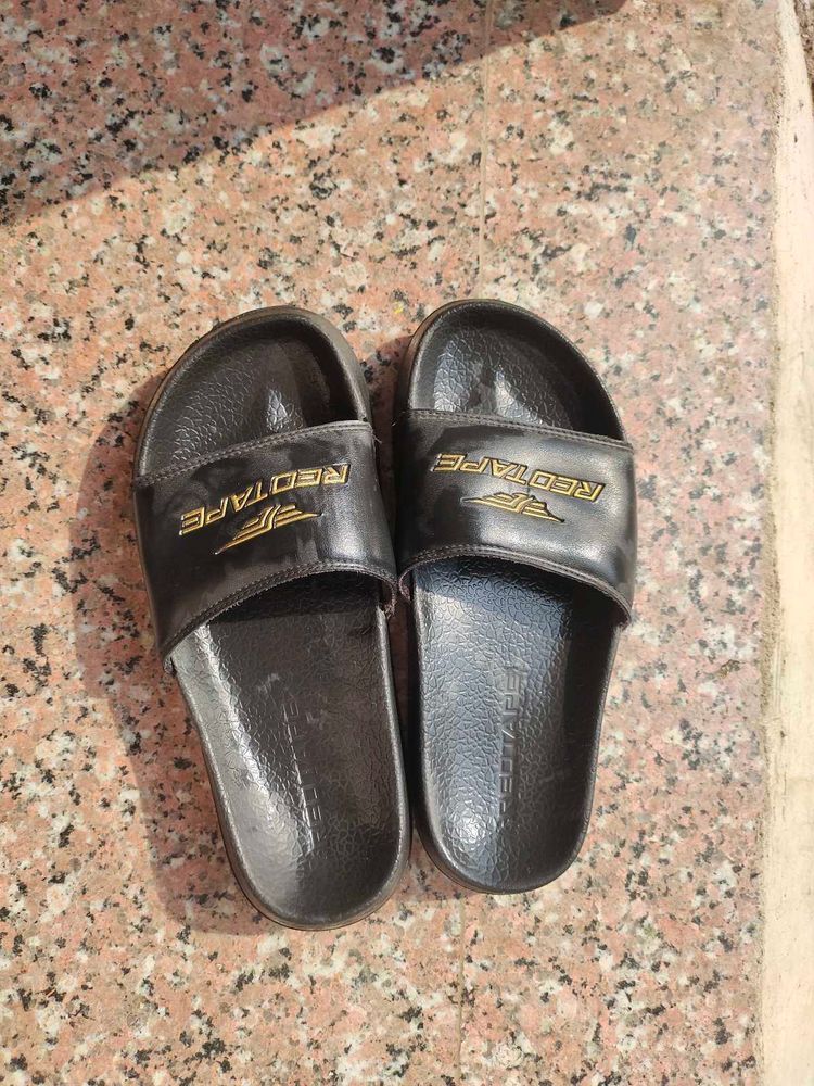 black comfortable sliders